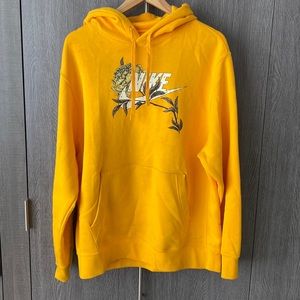 NIKE - mens hoodie, like new